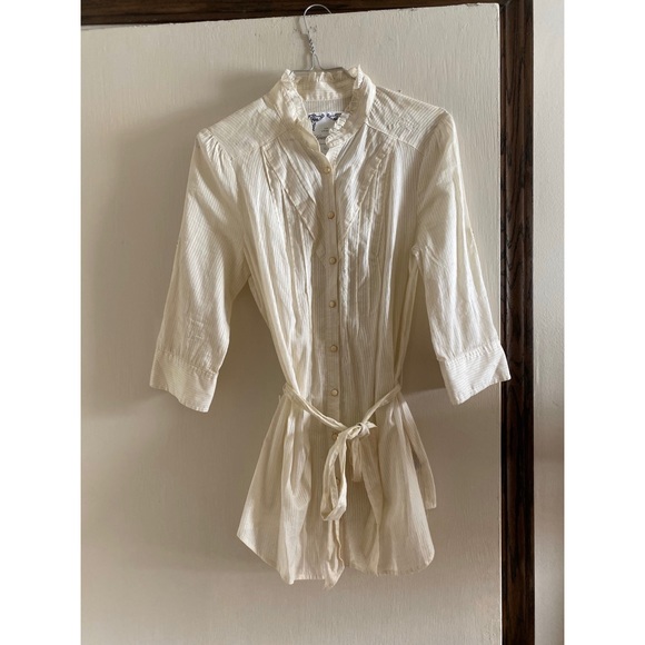 Guess Striped Button Down - Picture 2 of 4